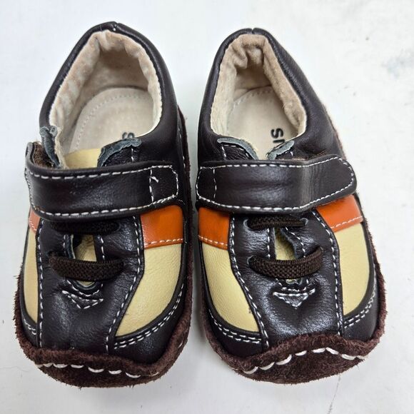 SMALLER by SEE KAI RUN Stylish Kids Suede Shoes Sneakers 6-9 Months - Picture 1 of 8